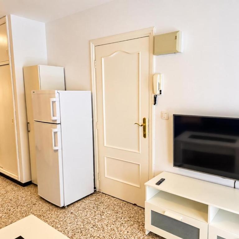 El Médano Sea Breeze by HelloApartments - Apartment - 42