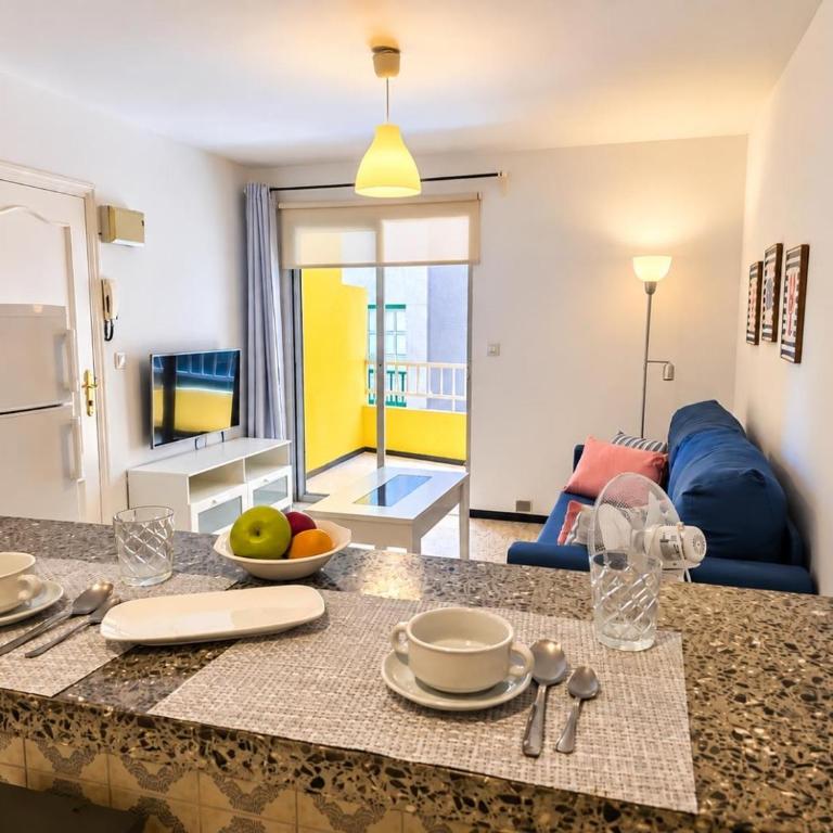 El Médano Sea Breeze by HelloApartments - Apartment - 43