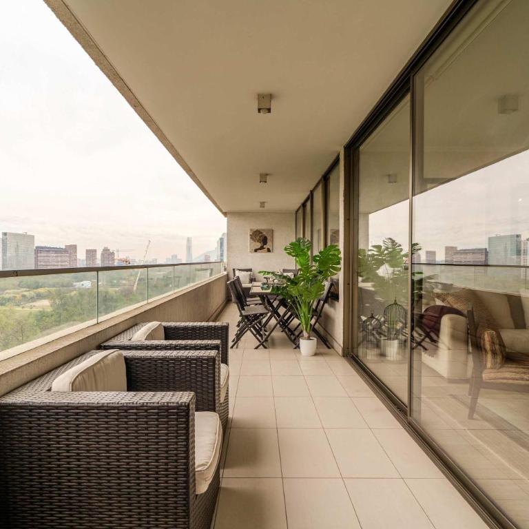 HOM I Parking I Mall Parque Arauco I Las Condes 809 - Apartment - 38