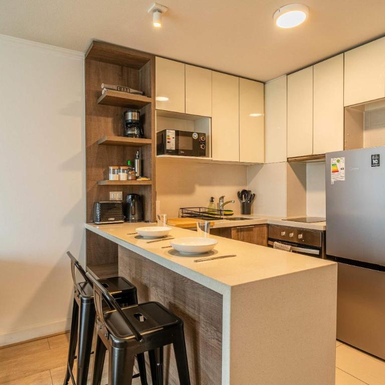 HOM ELITE l Mall Parque Arauco l AireAcond l Parking - Apartment - 5