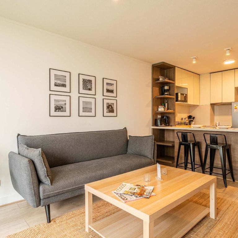 HOM ELITE l Mall Parque Arauco l AireAcond l Parking - Apartment - 11