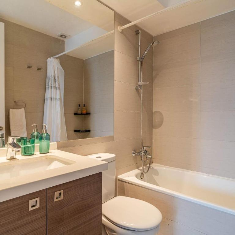 HOM ELITE l Mall Parque Arauco l AireAcond l Parking - Apartment - 26