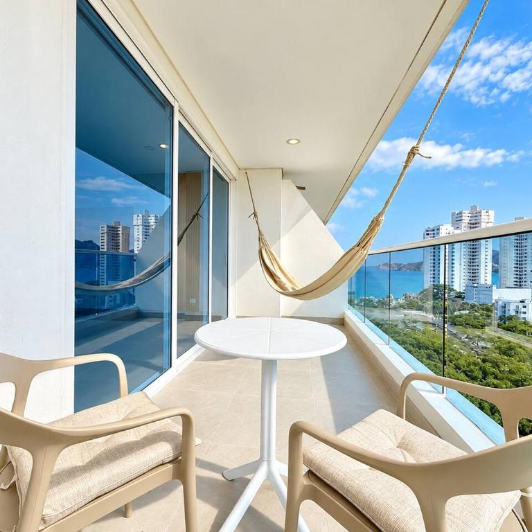 Fenomenal ApartaSuite en Club de Playa Rodadero - Apartment - 7