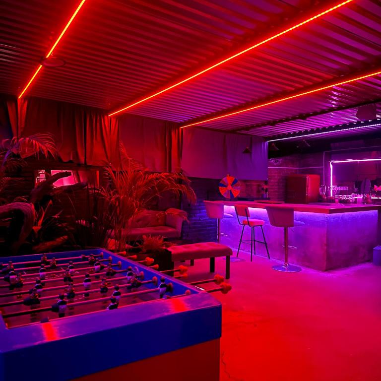 Nude Center Rooms - Double Room with Private Bathroom - 8