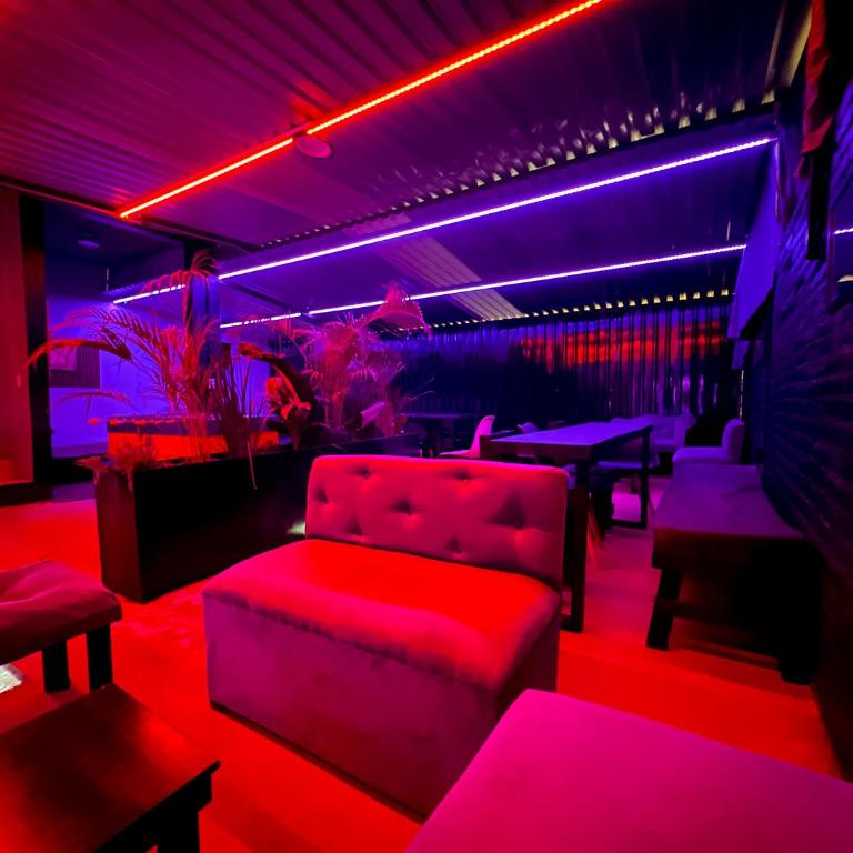 Nude Center Rooms - Double Room with Private Bathroom - 12