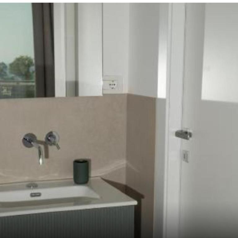 La Casa Di Kya - Marina Di Arechi - Dreibettzimmer mit Dusche - 10