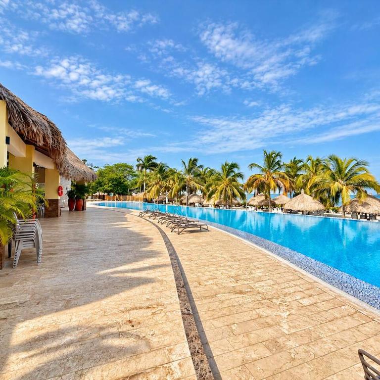 Fantástico Apartamento Piso 21 en Club de Playa - Apartamento - 43