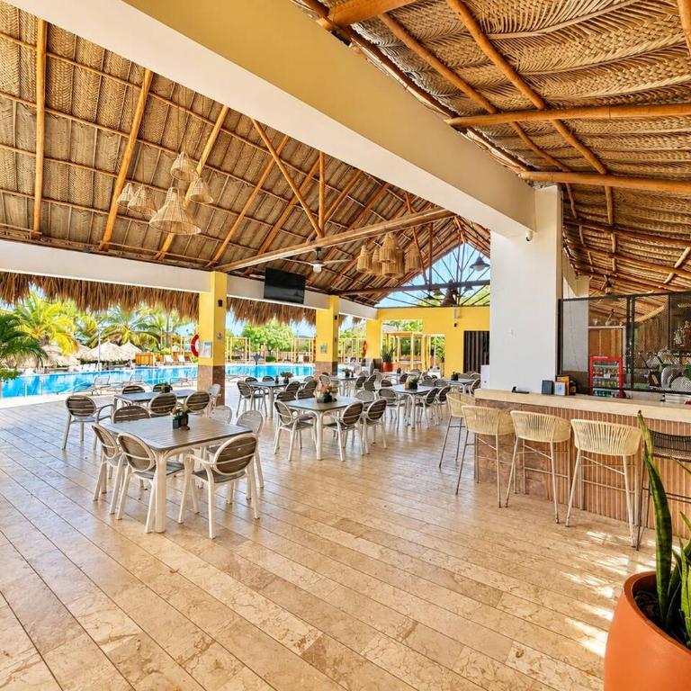 Fantástico Apartamento Piso 21 en Club de Playa - Apartamento - 44