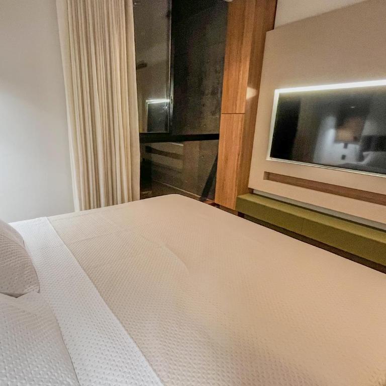 Quarzzo Suites by NOWA - Two-Bedroom Deluxe Apartment with Balcony - 4