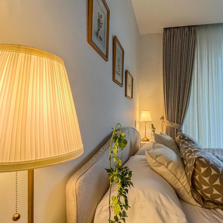 Quarzzo Suites by NOWA - Two-Bedroom Deluxe Apartment with Balcony - 5