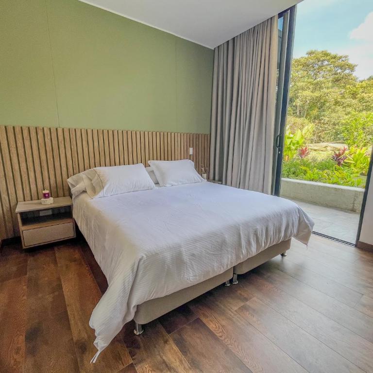 Quarzzo Suites by NOWA - One-Bedroom Apartment with Balcony - 6
