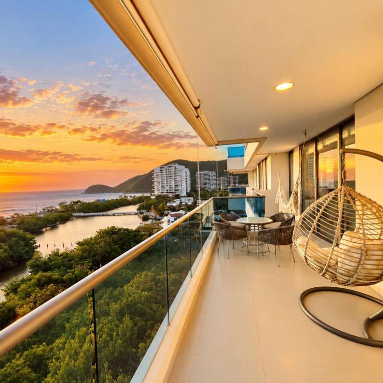Grandioso Apartamento Vista Frontal Club de Playa - Apartamento - 28