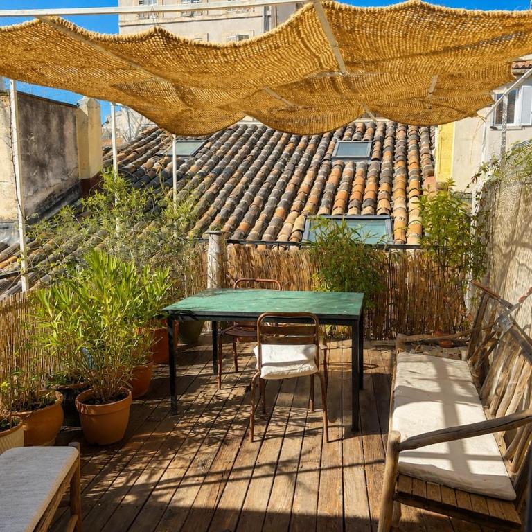 Rare bright 4-room apartment with terrace, air conditioning & private parking - Appartement 3 Chambres - 2