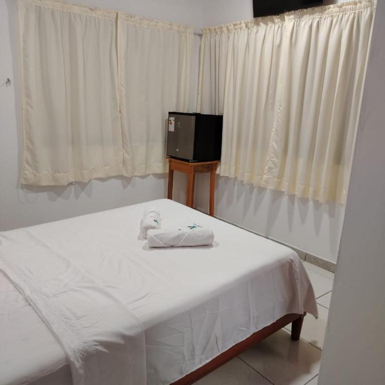 Marje Vögeli Hostal Iquitos Peru - Double Room - 7