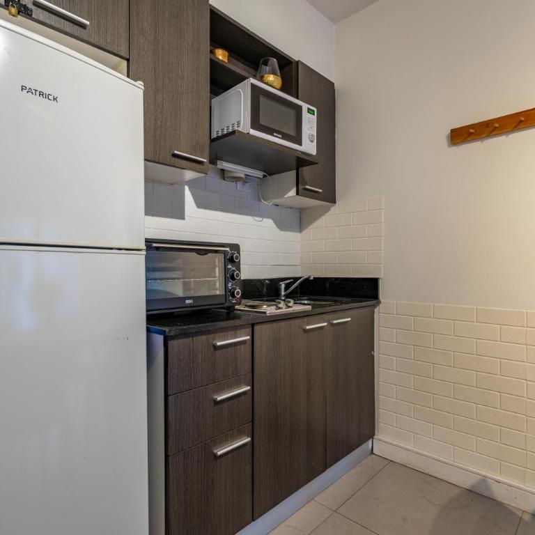 familiar con cava, pileta, sauna y seguridad 24hs - Apartamento de 1 dormitorio - 12