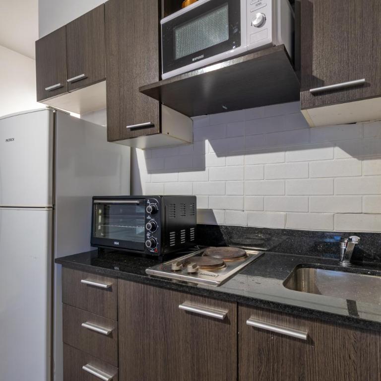 familiar con cava, pileta, sauna y seguridad 24hs - Apartamento de 1 dormitorio - 4