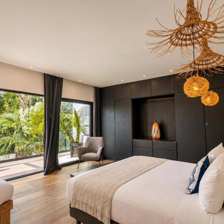 Luxe 8BR Double Villa, Gated, Patio & Pool - Villa - 36
