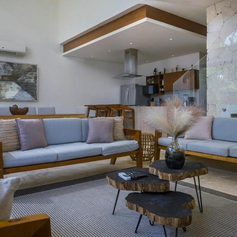 Spectacular 4BR Tulum Style Villa with Concierge and Secluded Pool - Villa - 4