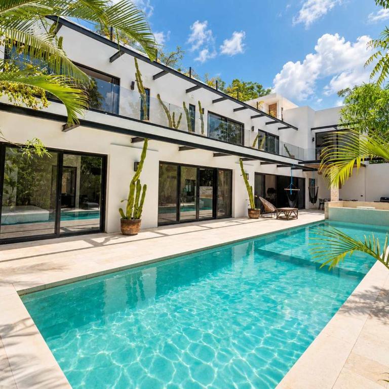 Elegant Villa Stay Gated Place Full Concierge - Villa - 9