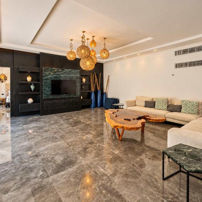 Elegant Villa Stay Gated Place Full Concierge - Villa - 16