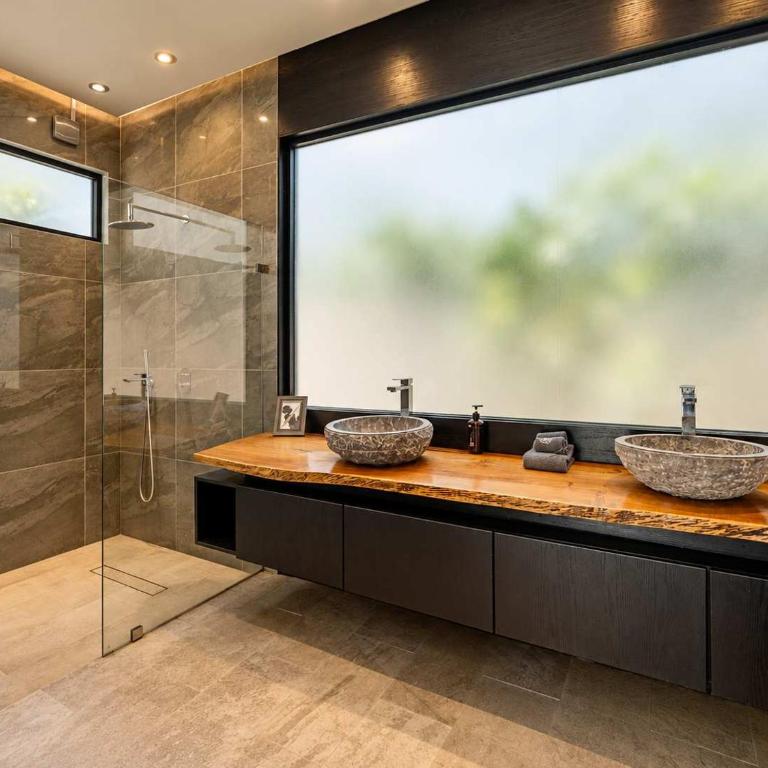 Elegant Villa Stay Gated Place Full Concierge - Villa - 26