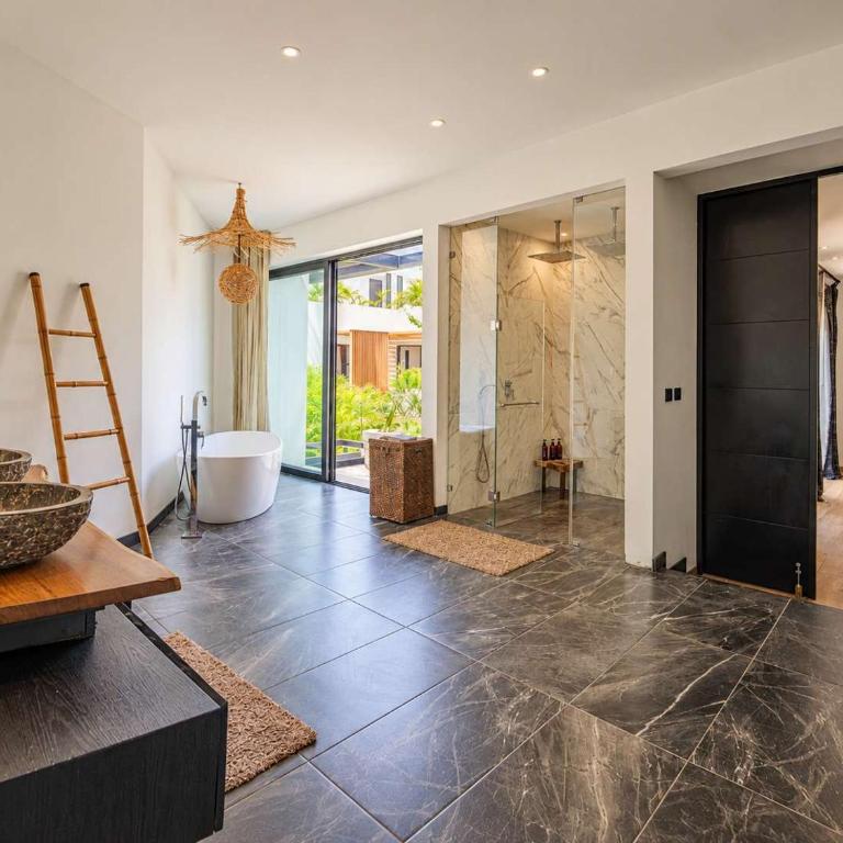 Elegant Villa Stay Gated Place Full Concierge - Villa - 25