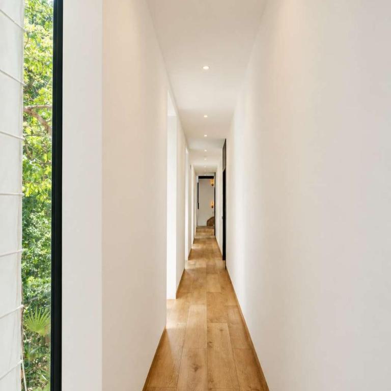 Elegant Villa Stay Gated Place Full Concierge - Villa - 35