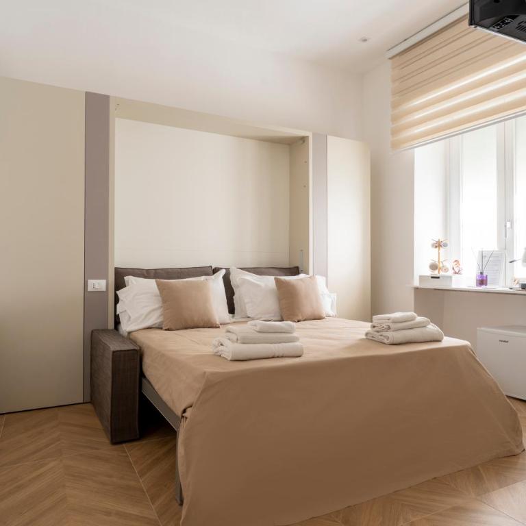 Binario Centrale Guest House - Double Room with Private Bathroom - 21