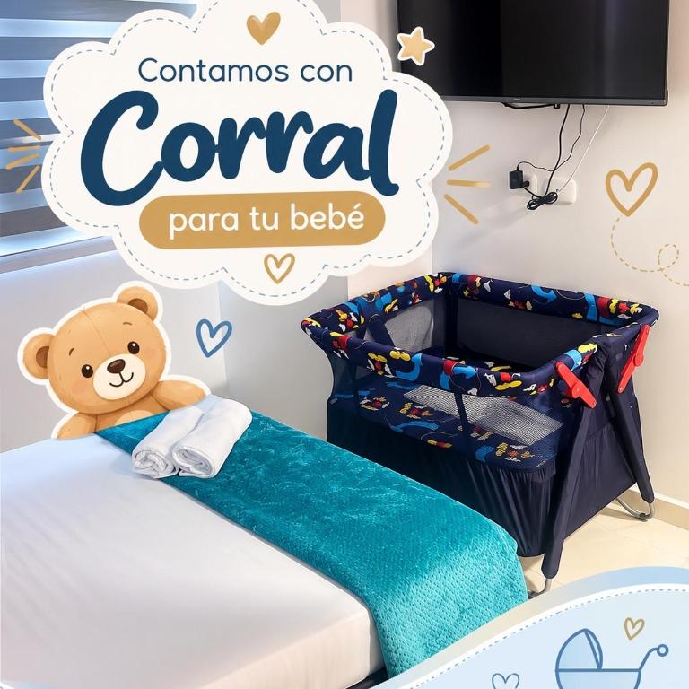Apartamento Céntrico con Piscina en la Ciudad - Three-Bedroom Apartment - 42