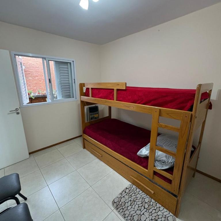 Departamento céntrico Luján - Two-Bedroom Apartment - 15