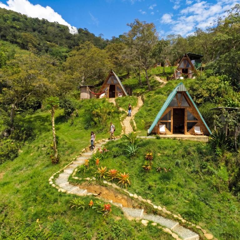 Ecotopia ecolodge - Habitación Doble con vistas a la montaña - 1 o 2 camas - 2