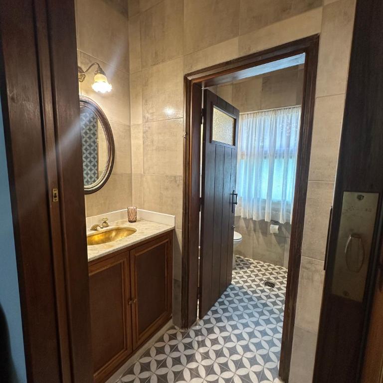 Chacra Los Cipreses - Casa completa con gran parque arbolado, 7 personas, entorno tranquilo - Vacation Home - 27