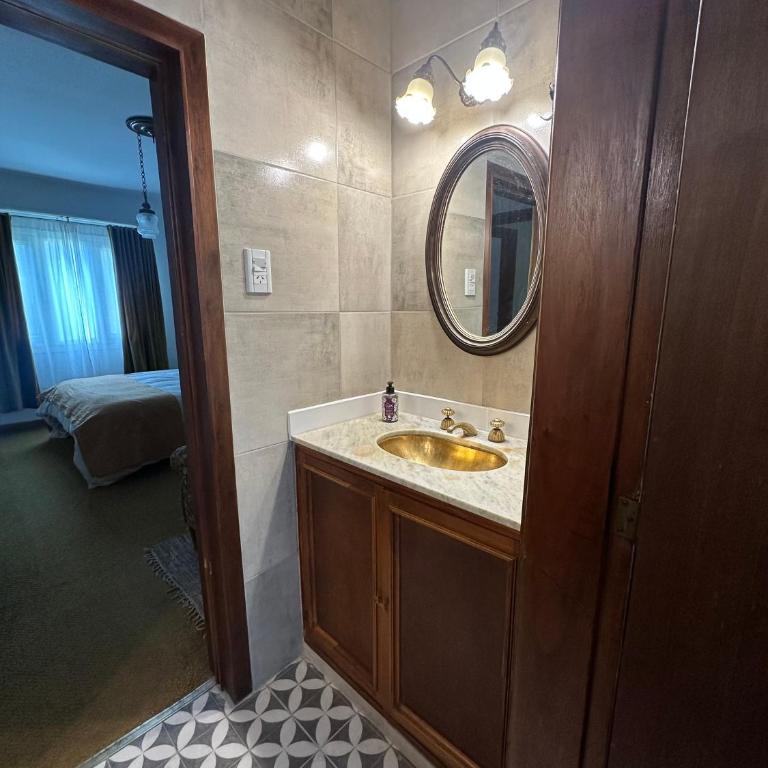 Chacra Los Cipreses - Casa completa con gran parque arbolado, 7 personas, entorno tranquilo - Vacation Home - 31