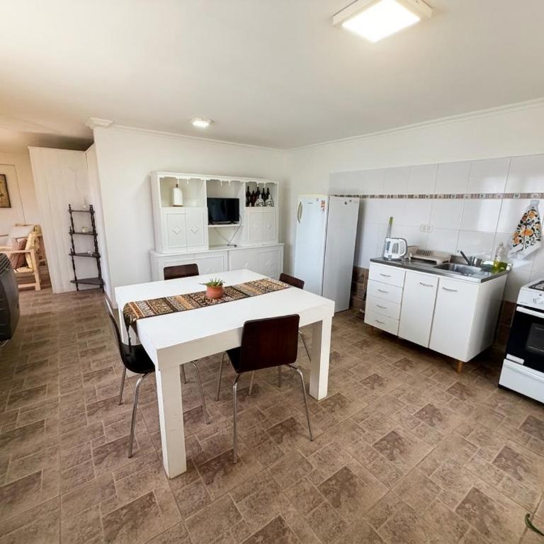 Sassenach - One-Bedroom Apartment - 5