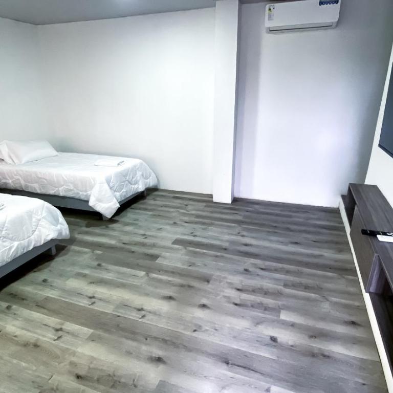 Galapagos Dove - Double or Twin Room - 6
