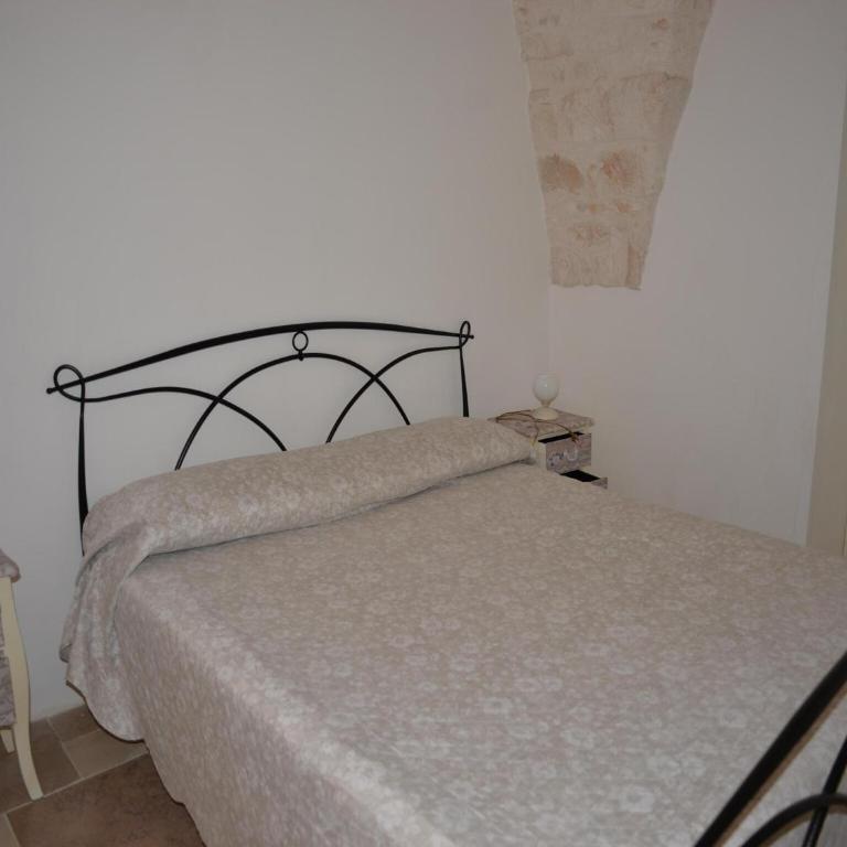 Villa in Puglia near Ostuni Marina - Three-Bedroom Vacation Home - 25