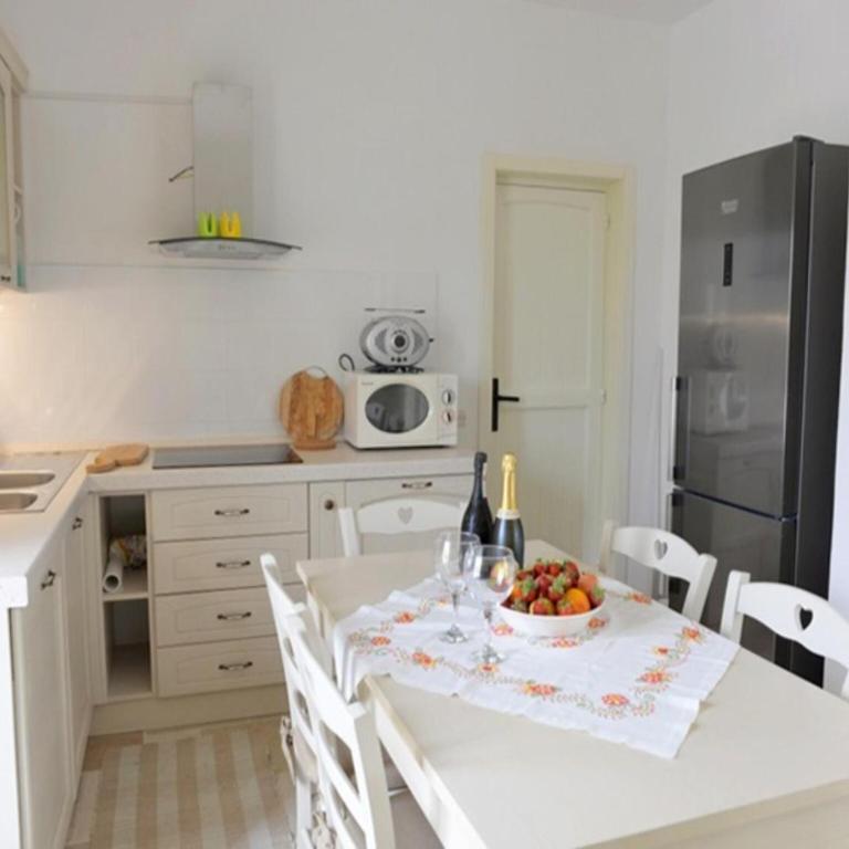 Villa in Puglia near Ostuni Marina - Three-Bedroom Vacation Home - 19