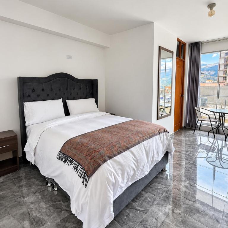 Siana View Hotel - Double Room with Balcony - 3