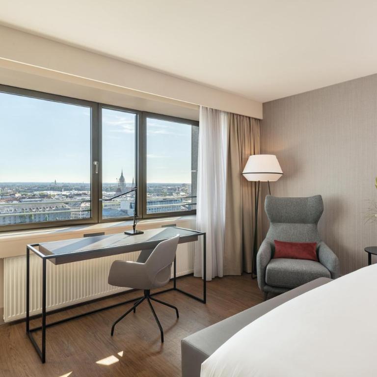 NH Collection München Bavaria - Premium-Zimmer mit Alpenblick - 6