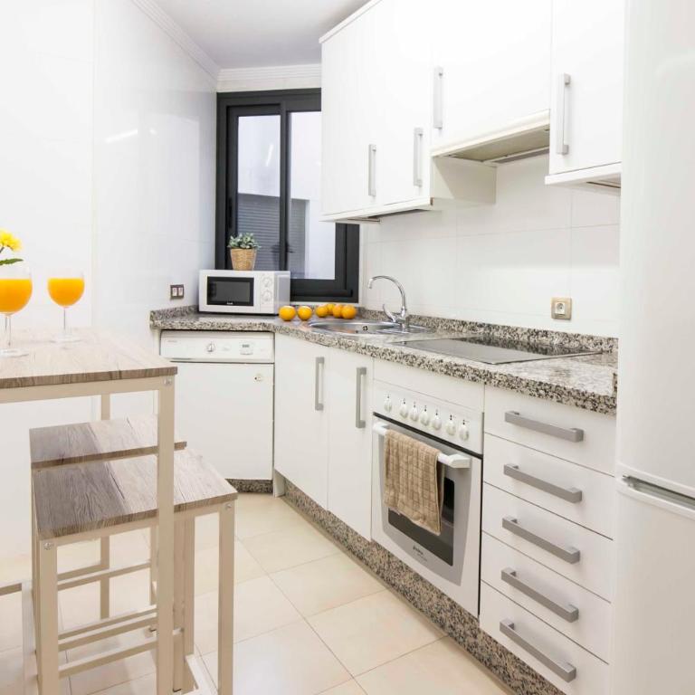 Malaga Center Flat Holidays Atarazanas Market - Apartamento de 2 dormitorios - 8