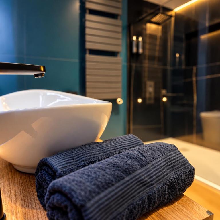 Centro & Mare - Rooms - Garage - Suites - Suite Bilocale con Patio climatizzato - 10