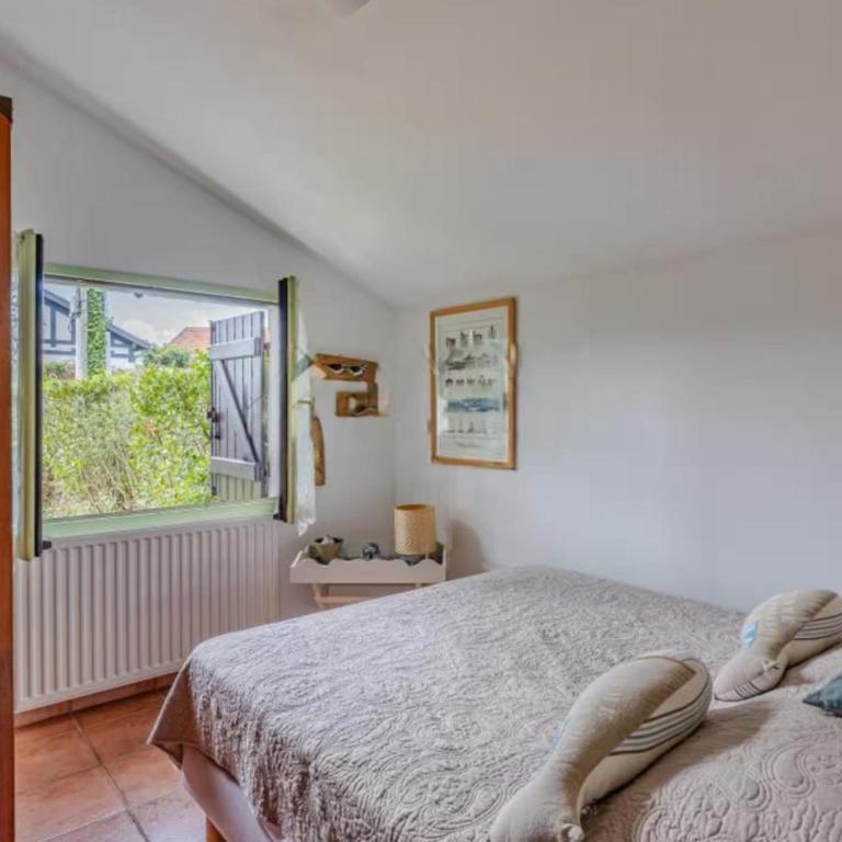 Family home 500 meters from the beach sleeps 6 - Casa - 8