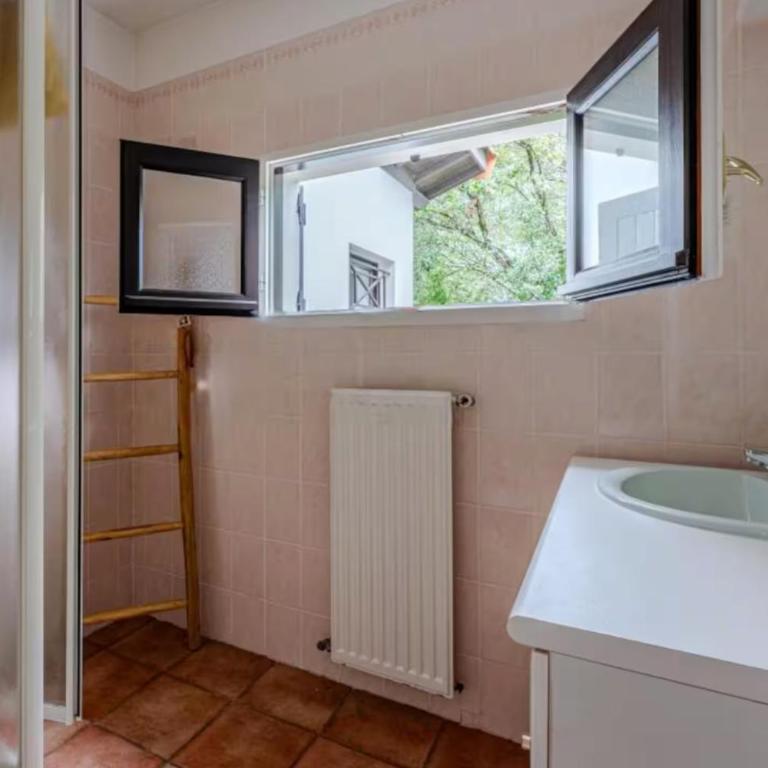 Family home 500 meters from the beach sleeps 6 - Casa - 9