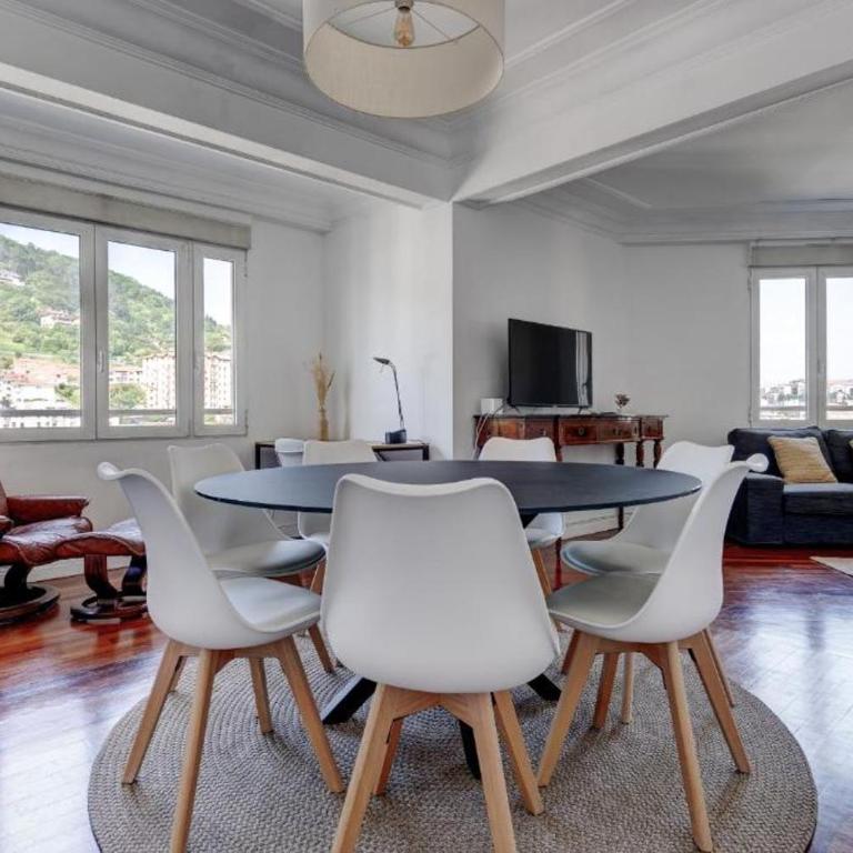 5 min walk to Zurriola Beach & GOe - Appartement - 11