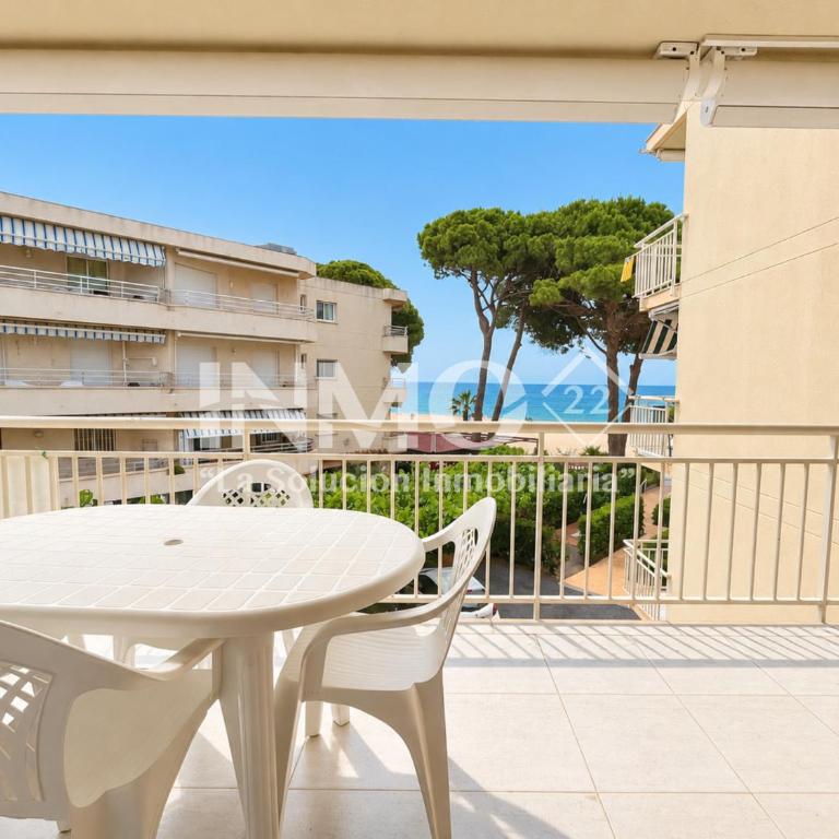En primera linea de playa zona Vilafortuny 114B - INMO22 - Two-Bedroom Apartment - 1