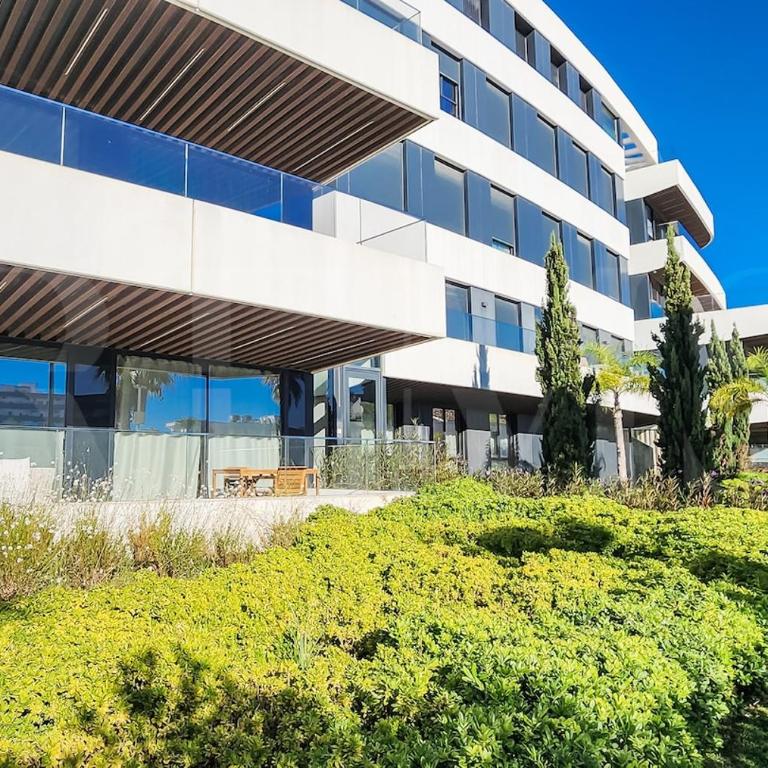Beachside Apartment with Terrace and Pool REMS - Apartamento de 1 dormitorio - 28