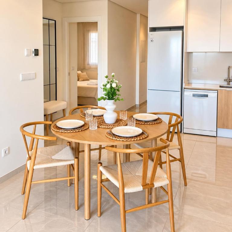 Apartamento J - a 100 metros del mar y piscina - Apartment mit 2 Schlafzimmern - 4