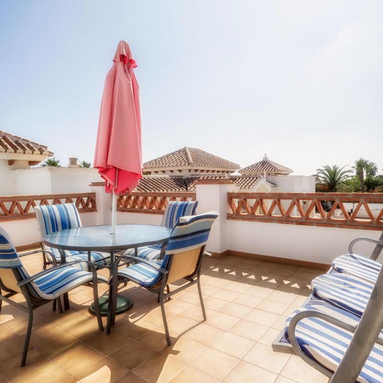 Apartamentos Chimenea - Apartamento con vistas a la piscina - 15