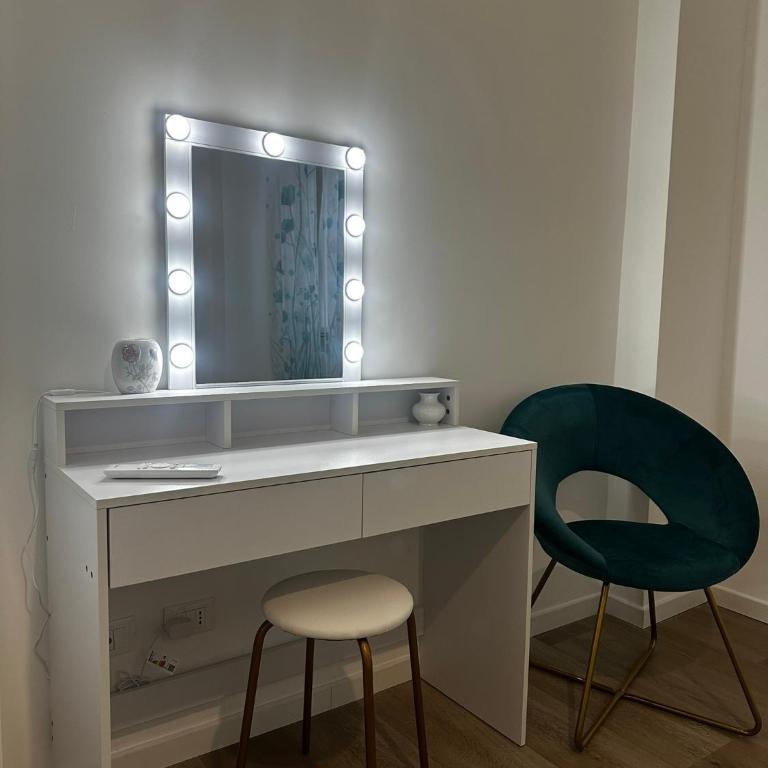 Mary Anne's Apt n10 - Appartamento Deluxe con 2 Camere da Letto e Balcone - 18