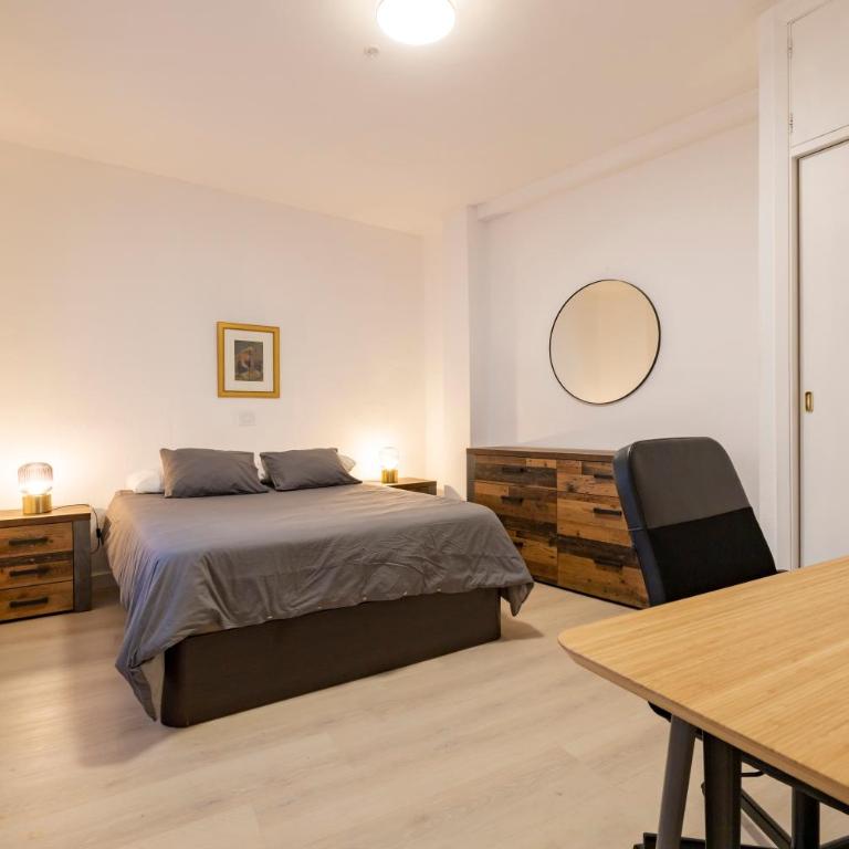 Luminous 2-Bedroom Holiday Home in Calle Esquivel - Appartamento con 2 Camere da Letto - 11